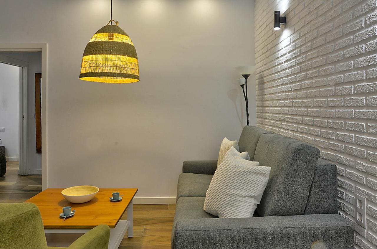 Apartsuite B&R Triana Arellano Sevilla Exterior foto